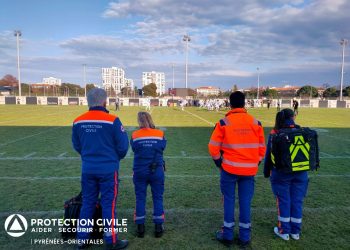 alt = les secouristes bénévoles de la Protection Civile présents au match Grizzlys Catalans vs Marseille